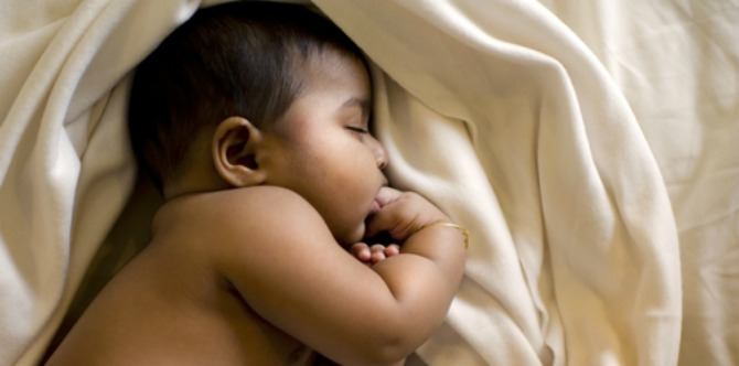 7 real mummy tips on how to make your baby sleep through the night!