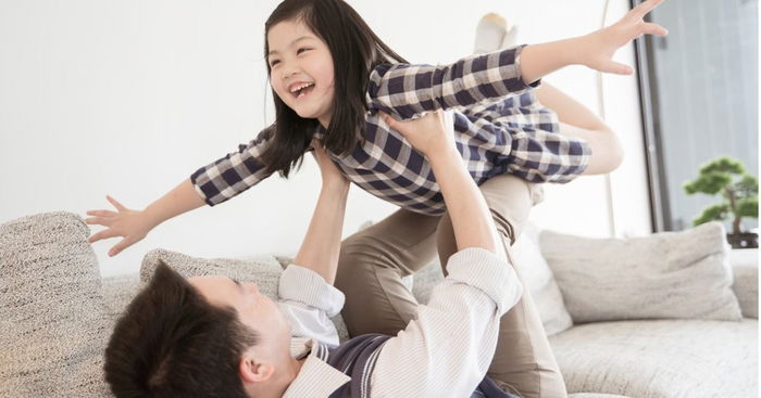 7 Ways You Know Your Husband Absolutely Loves Your Daughter