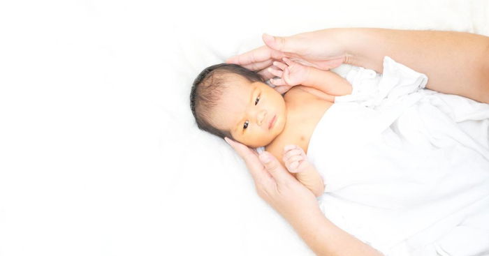 Newborn Jaundice and Breastfeeding: What You Need to Know