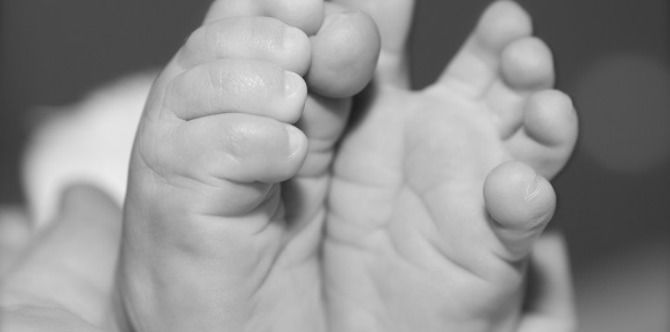 Baby's toes cut off by doctors, angry parents seek explanation