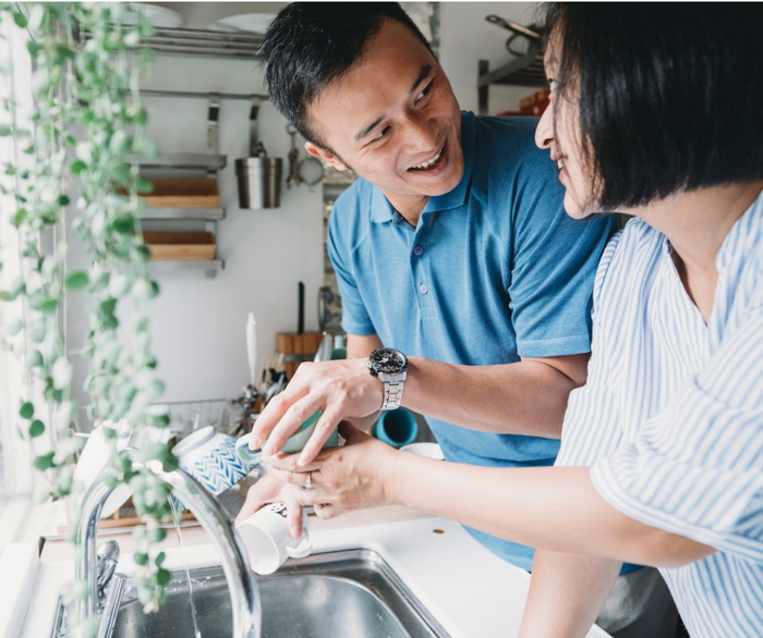 13 Practical Ways to Make Your Wife Fall in Love With You All Over Again