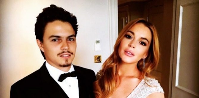 Lindsay Lohan's father confirms rumors, says she's pregnant