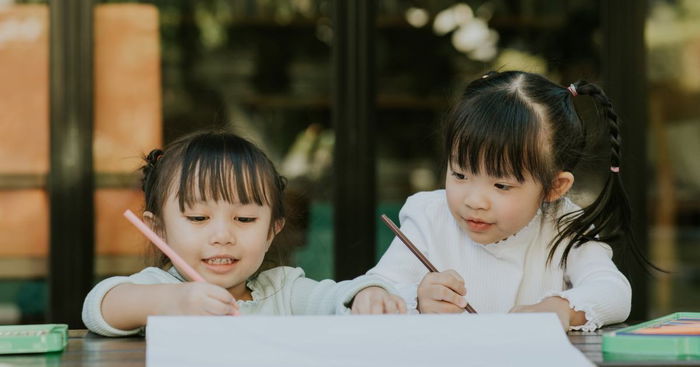 Parents, Check Out These 4 Secrets To Raising Smarter Children