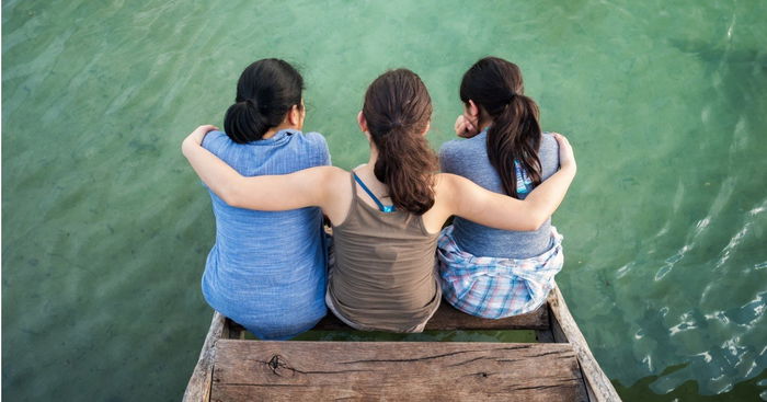How to Maintain Friendships as a New Mum