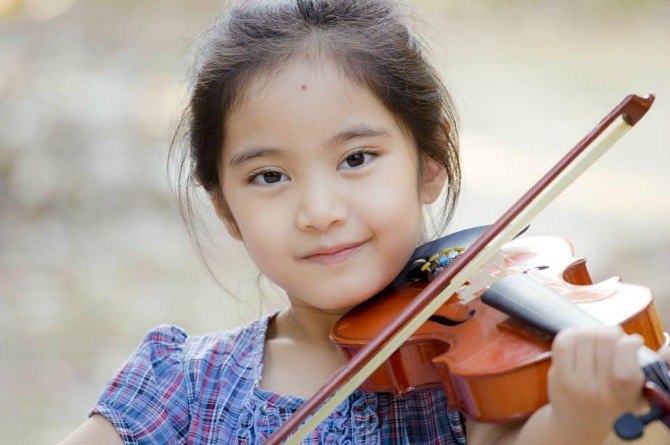 Shakespeare, music, violin, girl, instrument