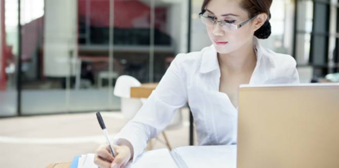 Here's what it's really like to return to work after maternity leave