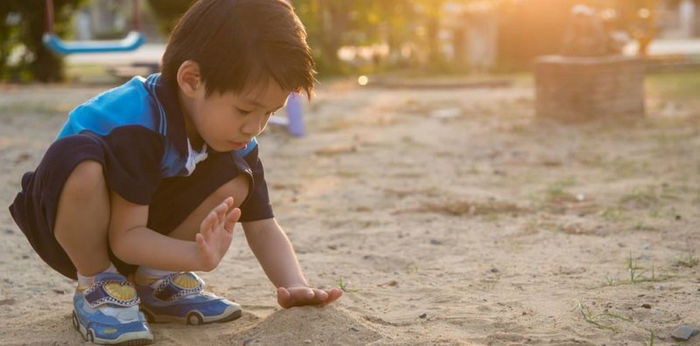 Why you should let your kid play in the dirt