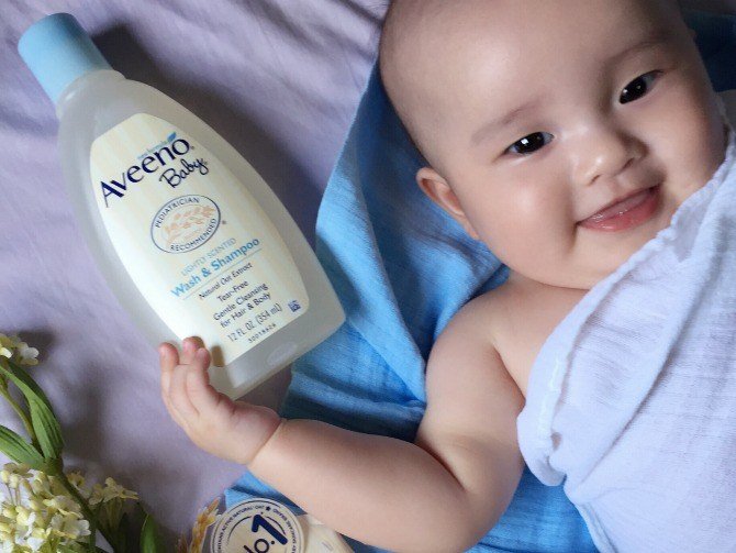 Mum review: Aveeno Active Naturals® with Colloidal Oatmeal for baby and mummy!