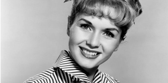 ‘She wanted to be with Carrie.’ Carrie Fisher’s mother, Debbie Reynolds, has passed away