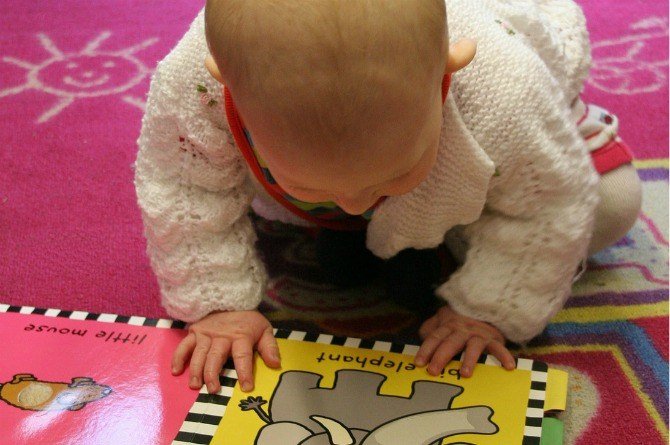 Nobel Laureate Gives Compelling Reasons for Sending Your Infant to Pre-school