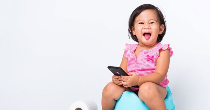 8 Night Time Potty Training Tips for the Tired Singapore Mum