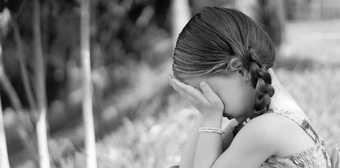 Neighbour behaves indecently with little girl in Singapore!