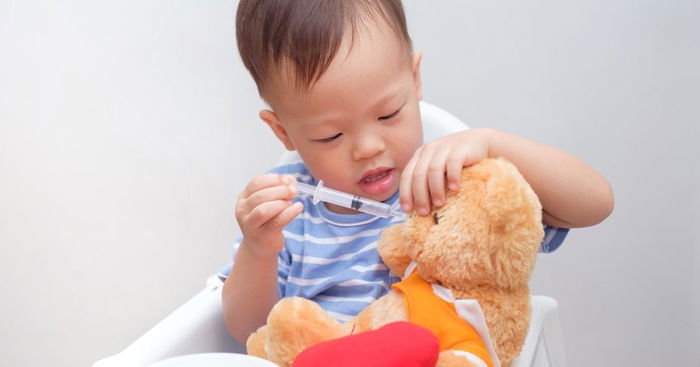Medical Nutritionist Tells Us If Supplements Are Needed For Babies