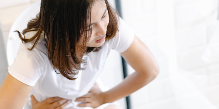 Worried About Your First Poop After Giving Birth? Here’s What To Do