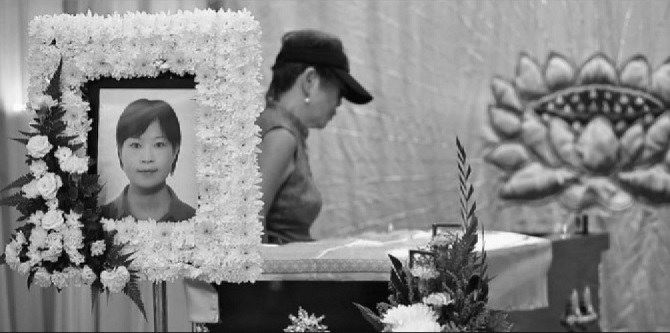 Singapore mum dies in bus accident; family is heartbroken