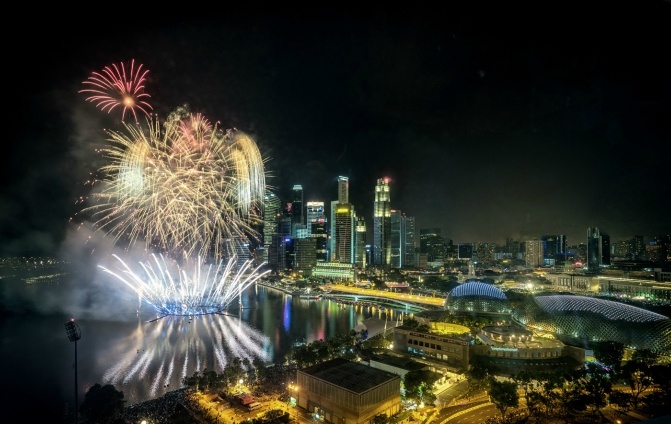 New Year Fireworks In Singapore: 11 Best Places To Catch The Dazzling Display!