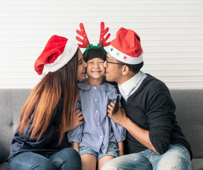 A Christmas Story For Her Kids, From A Mum Who Won't Give Them Gifts