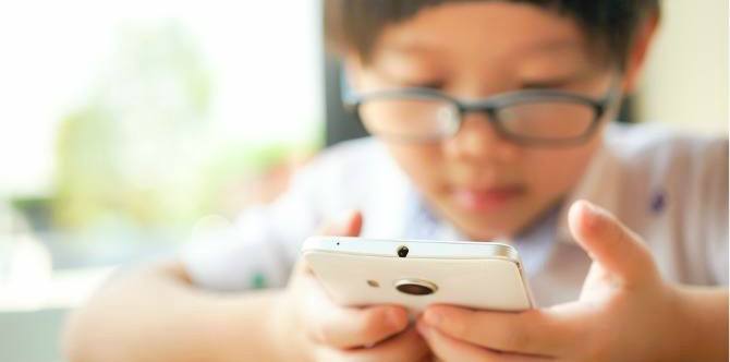 Nomophobia - the newest phobia affecting kids worldwide