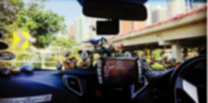 Depressed mum singapore: Grab driver refuses payment from single mum