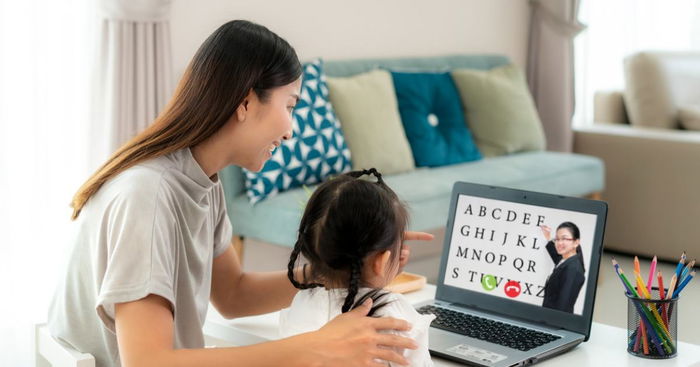 Preschool Education In Singapore: 5 Ways For Busy Parents To Get Involved!