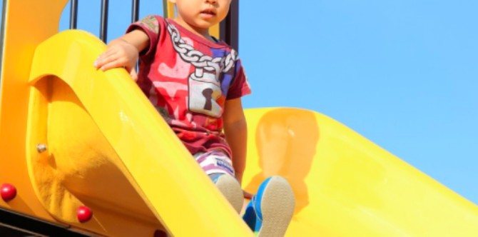 Toddler suffers burns from playground slide, mum shares important warning