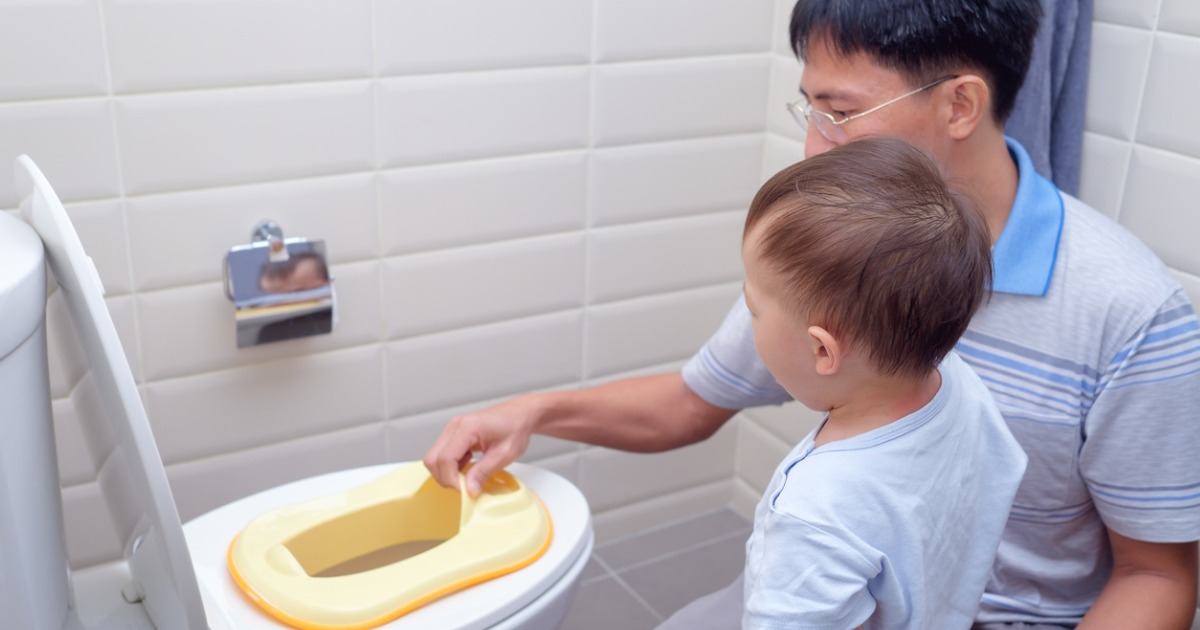 How To Teach Your Son To Pee Standing Up: A Guide For Parents