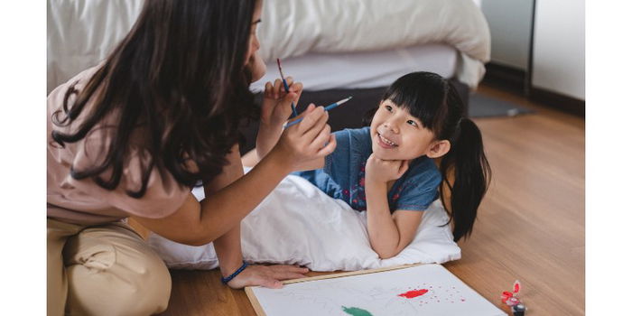 Are You Acting as Your Child’s Parent or More of a Friend? Here Are the Pros and Cons of Permissive Parenting