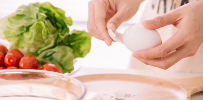 How to Boil Eggs So They Peel Easily: A Simple Guide