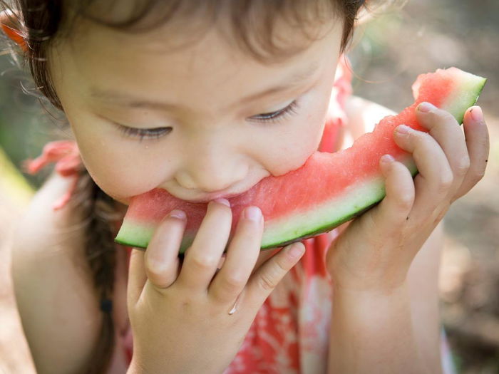Incorrect Storage of Fruits in the Fridge Can Make Your Kids Very Sick