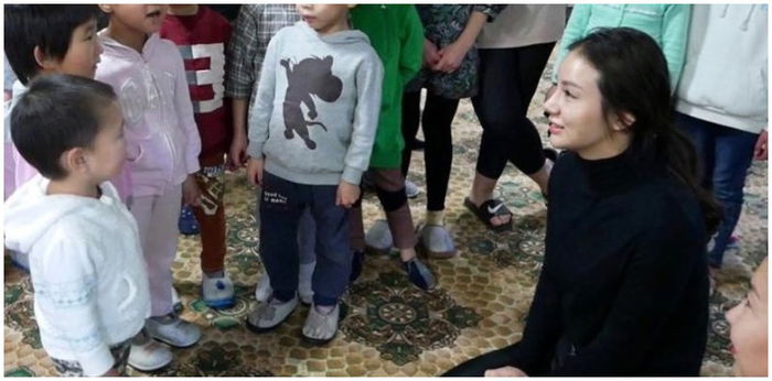 Singapore socialite Kim Lim praised for building homes for the poor