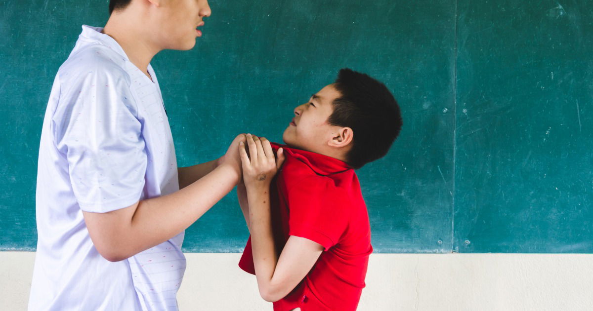 Singapore Dad Attacked Son #39 s Bully Causing Fractured Rib