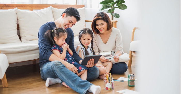 Managing Screen Time For Kids During and After Circuit Breaker