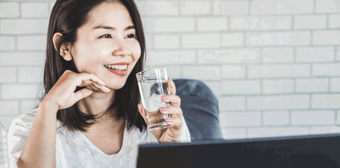 20 Signs of Dehydration To Watch Out For