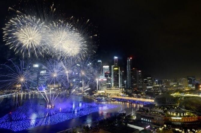 New Years Eve Singapore 2020: 13 Best Places To Catch The Dazzling Fireworks!
