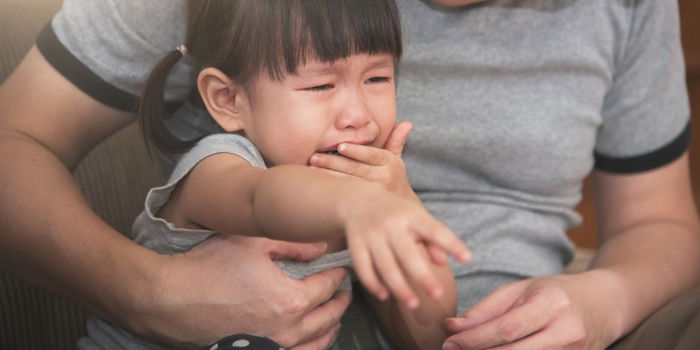 I Tried These 5 Popular Tantrum Busters And This Is What Worked