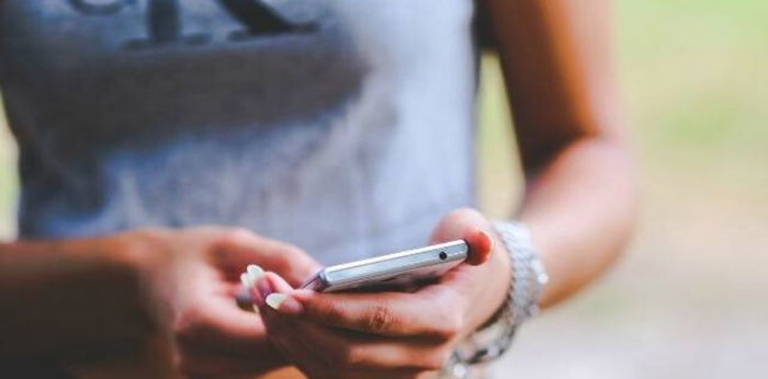 Single Mum Loses Over S$100,000 In Internet Love Scam