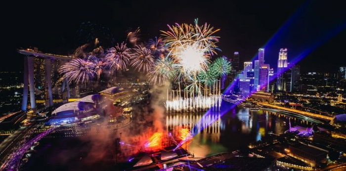 New Year's Eve Singapore 2020: 13 Best Places To Catch The Dazzling Fireworks!