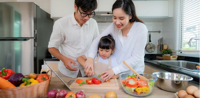 5 Easy & Affordable Meals That Will Stretch Out Your Grocery Budget