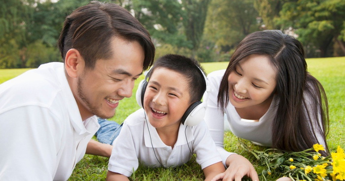 7 Excuses Tired Mums and Dads Make to Avoid Connecting With Each Other...