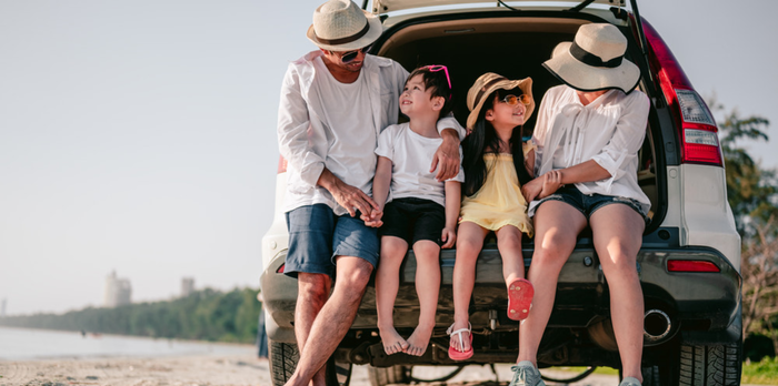 Parenting Perks Unleashed: Jet-set Adventures, Delicious Dining, and Fuel Savings with UOB Credit Cards!