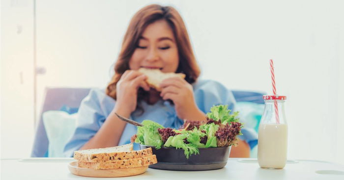 Eating During Labour: Hungry Mamas? I Feel You!