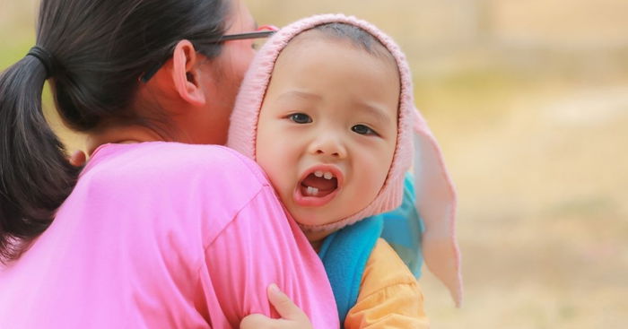 Mums, It Is NOT Normal For Your Baby's Tooth To Get Chipped! Here's Why