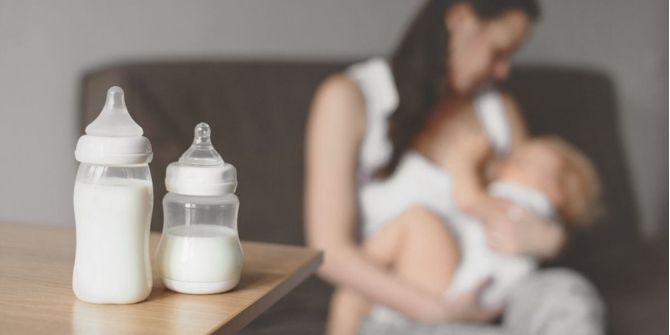 My Sister Doesn't Want To Breastfeed Her Unborn Child Because She Doesn't Want Saggy Boobs