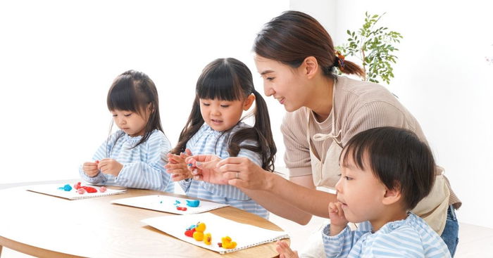 How To Choose The Right Preschool For Your Child And What You Need To Pay