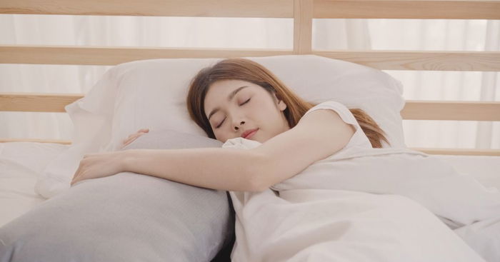 Your Bed Probably Isn’t As Clean As You Think – A Microbiologist Explains