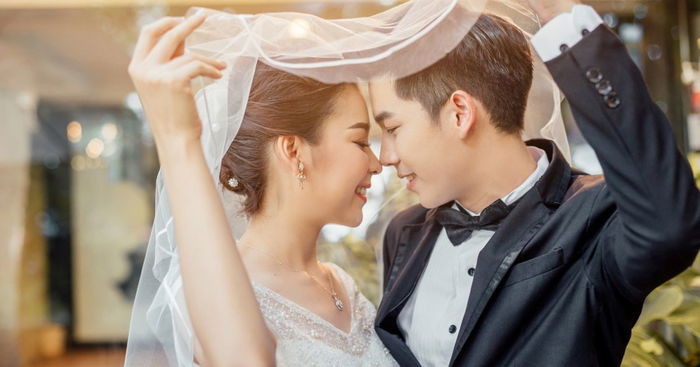 Almost 500 Couples In Singapore Plan to Get Married On 22 February 2022