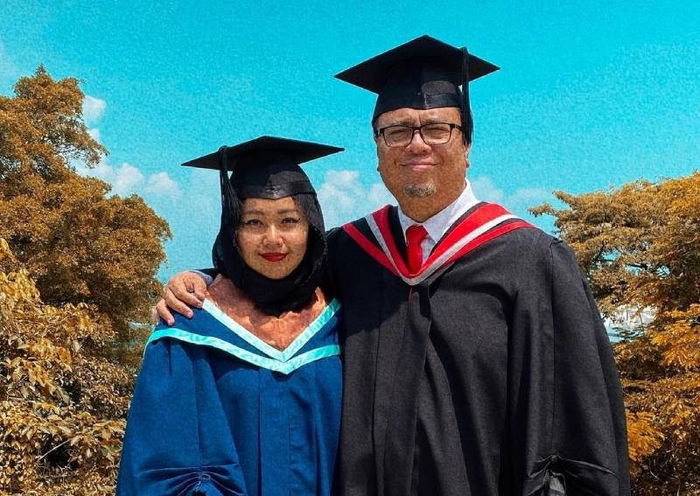 ‘Inspired by My Daughter’: Suhaimi Yusof Graduates From University at 52 After Dropping Out Thrice