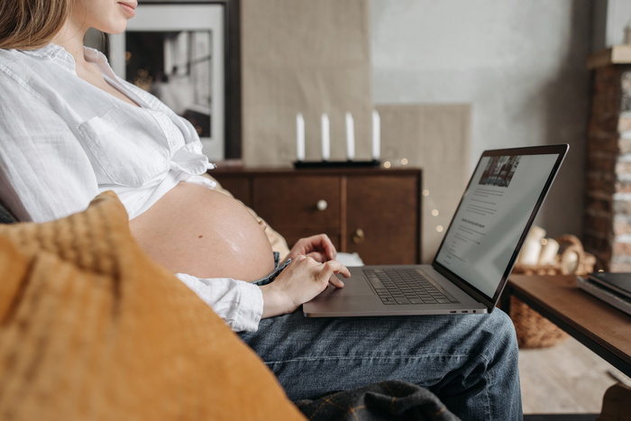 work-at-home jobs for pregnant mums