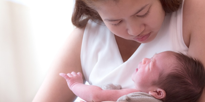 Normal Newborn Breathing Patterns: 7 Red Flags Not to Ignore