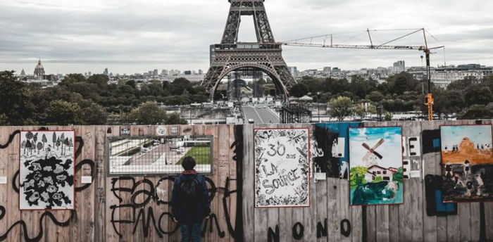 Preventing Vandalism in Tourism: A Multi-dimensional Approach